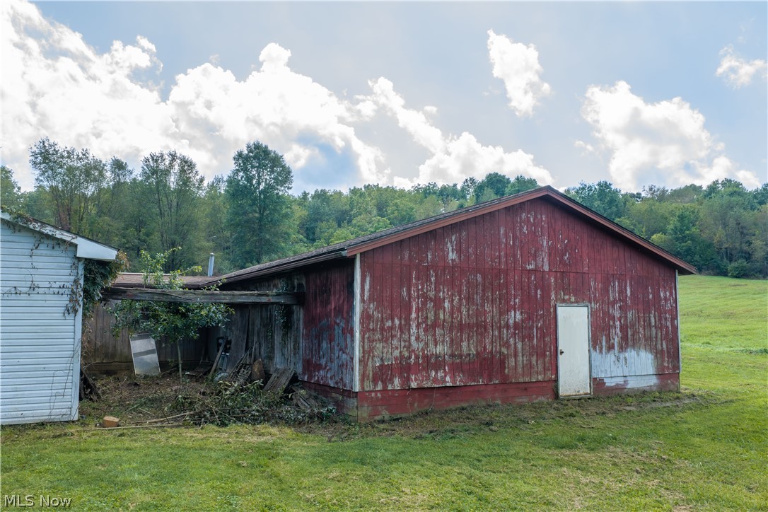 4111 Canton Road NW Carrollton OH 44615