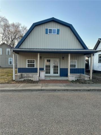 19 E 6th Street Dresden OH 43821