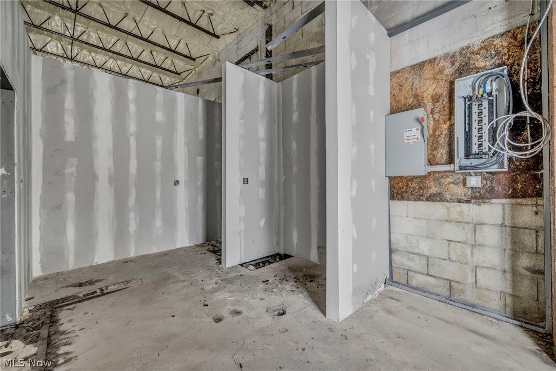 7809 Wade Park Avenue Cleveland OH 44103