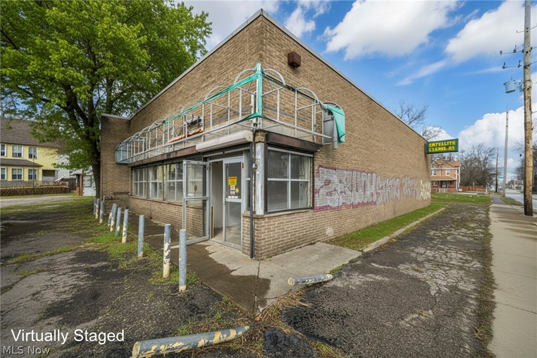7809 Wade Park Avenue Cleveland OH 44103