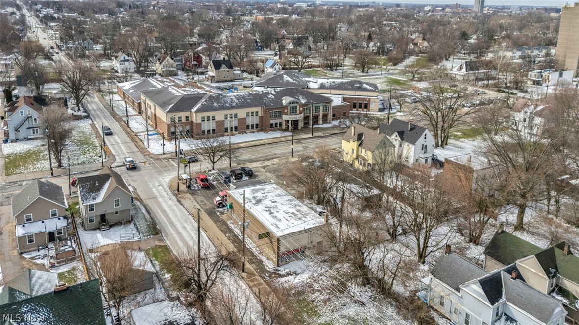 7809 Wade Park Avenue Cleveland OH 44103