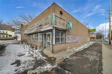 7809 Wade Park Avenue Cleveland OH 44103