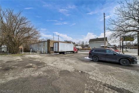 7809 Wade Park Avenue Cleveland OH 44103