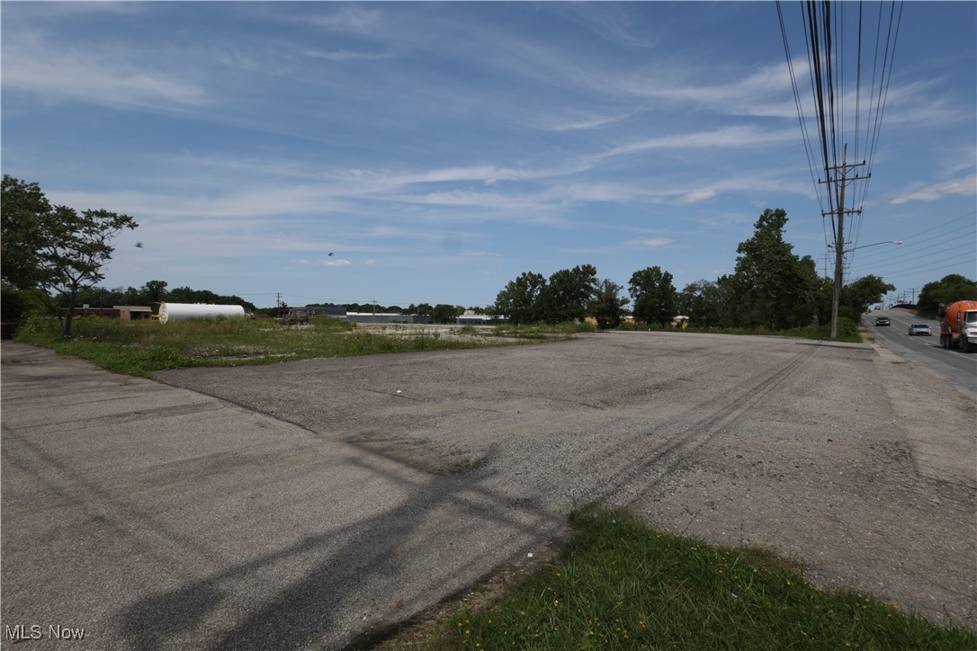 7140 Northfield Road Walton Hills OH 44146
