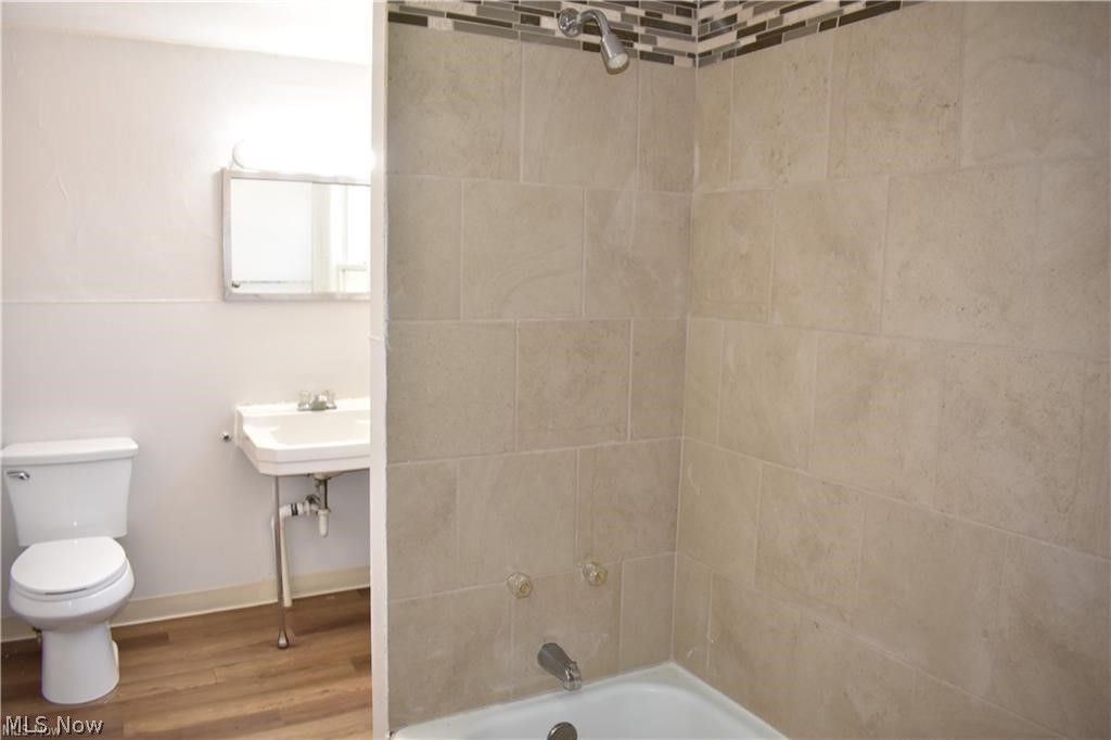 2828 Lake Avenue Ashtabula OH 44004