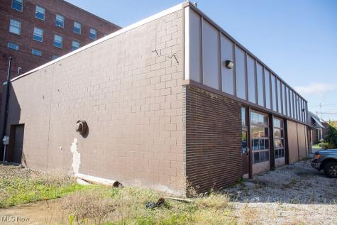 4714 Main Avenue Ashtabula OH 44004