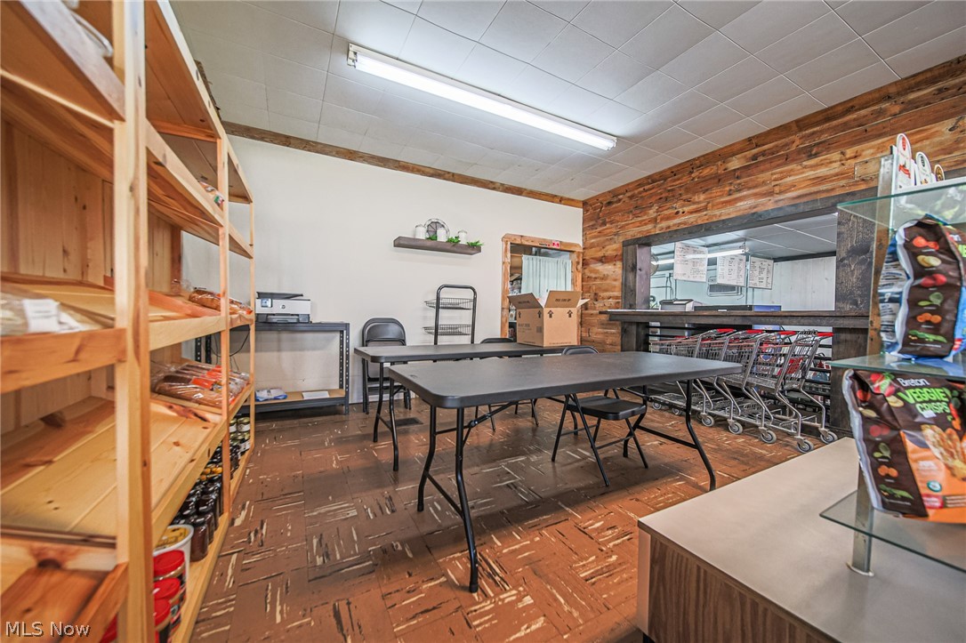 192 2nd Street West Farmington OH 44437