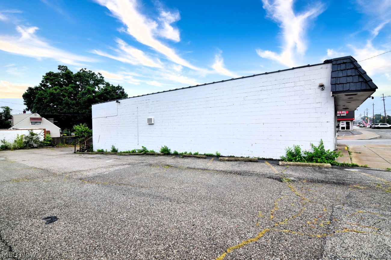 5627 Turney Road Garfield Heights OH 44125