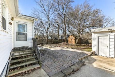 85 Maple Drive Hudson OH 44236