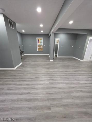 3038 Scranton Road Cleveland OH 44113