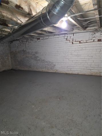 3038 Scranton Road Cleveland OH 44113
