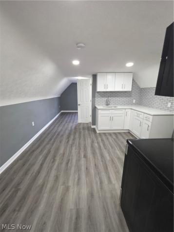 3038 Scranton Road Cleveland OH 44113