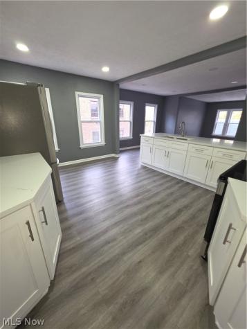3038 Scranton Road Cleveland OH 44113
