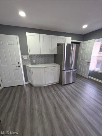 3038 Scranton Road Cleveland OH 44113