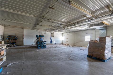 2280 Deerfield Avenue NW Dalton OH 44618