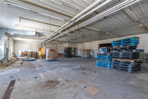 2280 Deerfield Avenue NW Dalton OH 44618