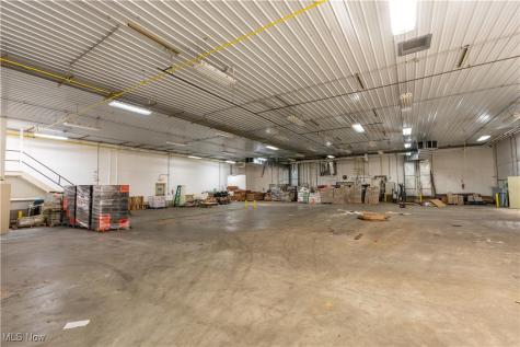 2280 Deerfield Avenue NW Dalton OH 44618