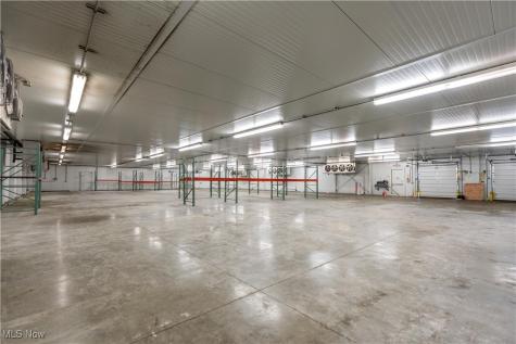 2280 Deerfield Avenue NW Dalton OH 44618