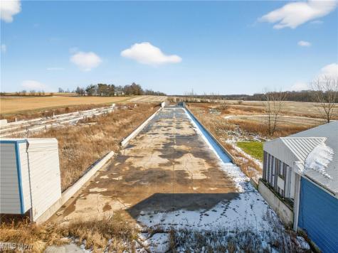 2280 Deerfield Avenue NW Dalton OH 44618