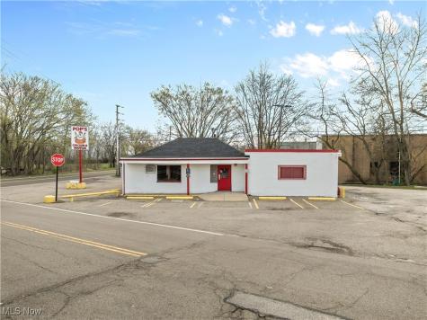 1494 Waterloo Road Barberton OH 44203