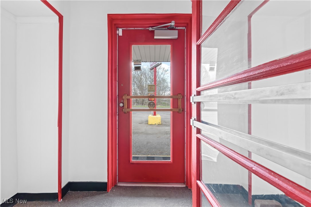 1494 Waterloo Road Barberton OH 44203