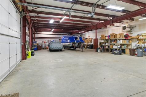 319 Howard Drive Sandusky OH 44870