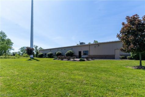 319 Howard Drive Sandusky OH 44870
