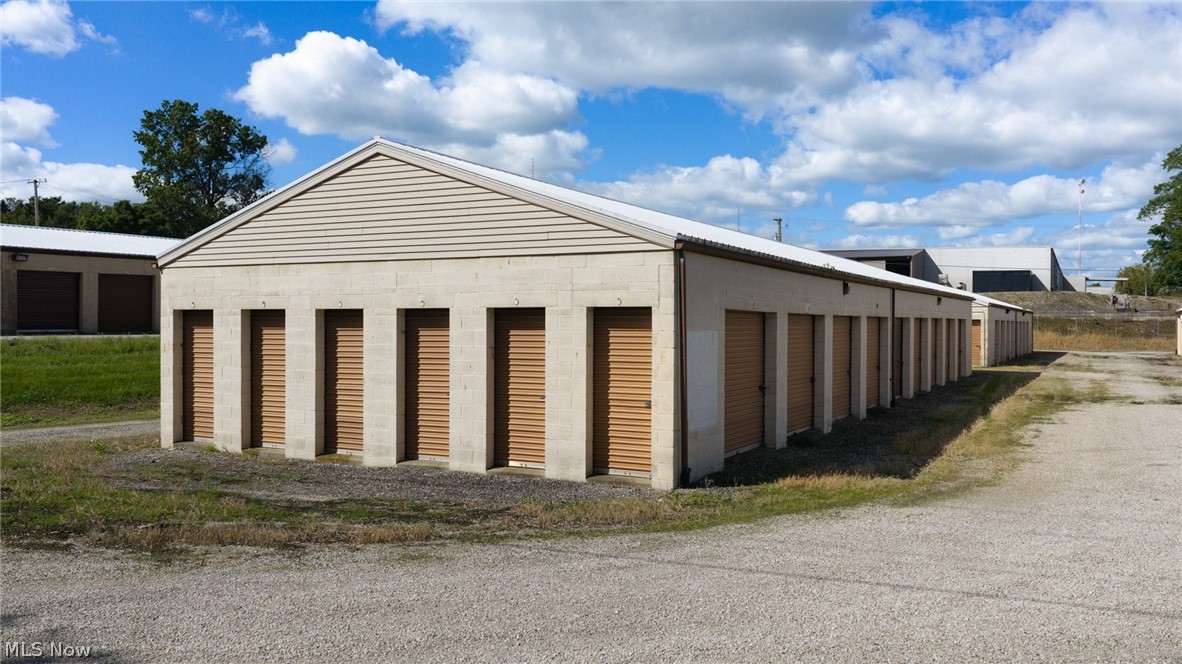 96 N Geyers Chapel Road Wooster OH 44691