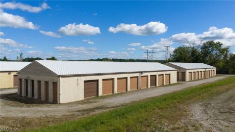 96 N Geyers Chapel Road Wooster OH 44691