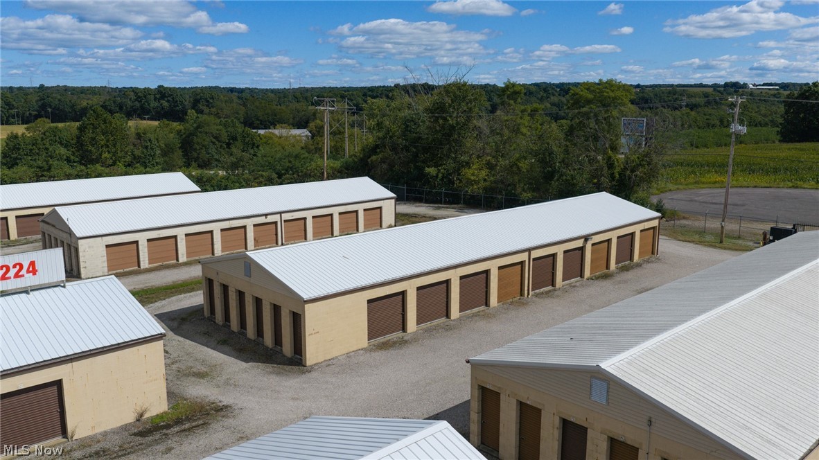 96 N Geyers Chapel Road Wooster OH 44691