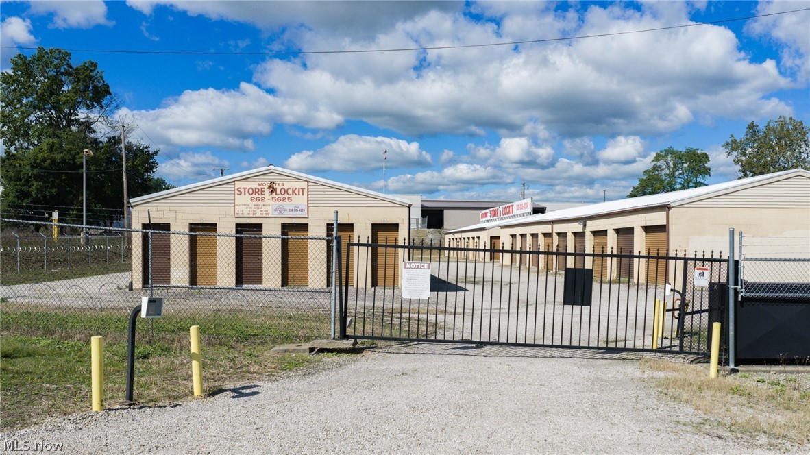 96 N Geyers Chapel Road Wooster OH 44691