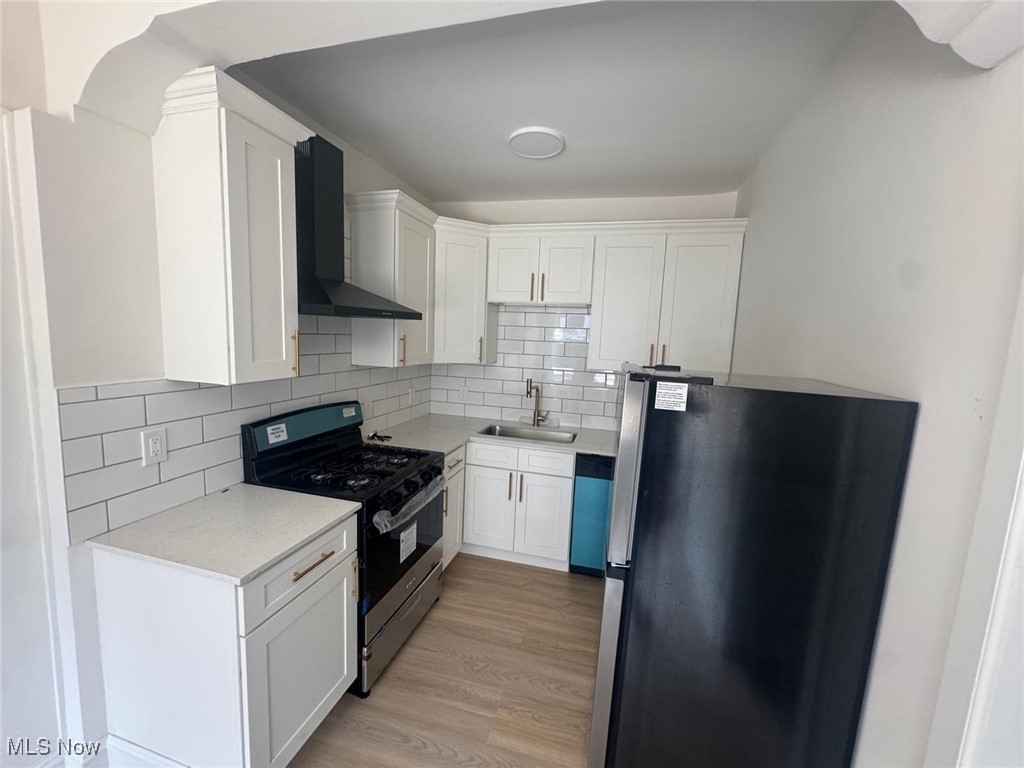 1369 W 112th Street Cleveland OH 44102