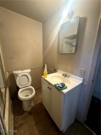 3799 E 54th Street Cleveland OH 44105