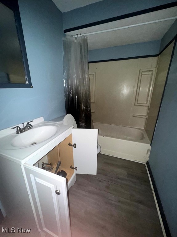 3799 E 54th Street Cleveland OH 44105