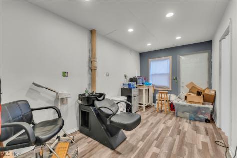 6113 Saint Clair Avenue Cleveland OH 44103