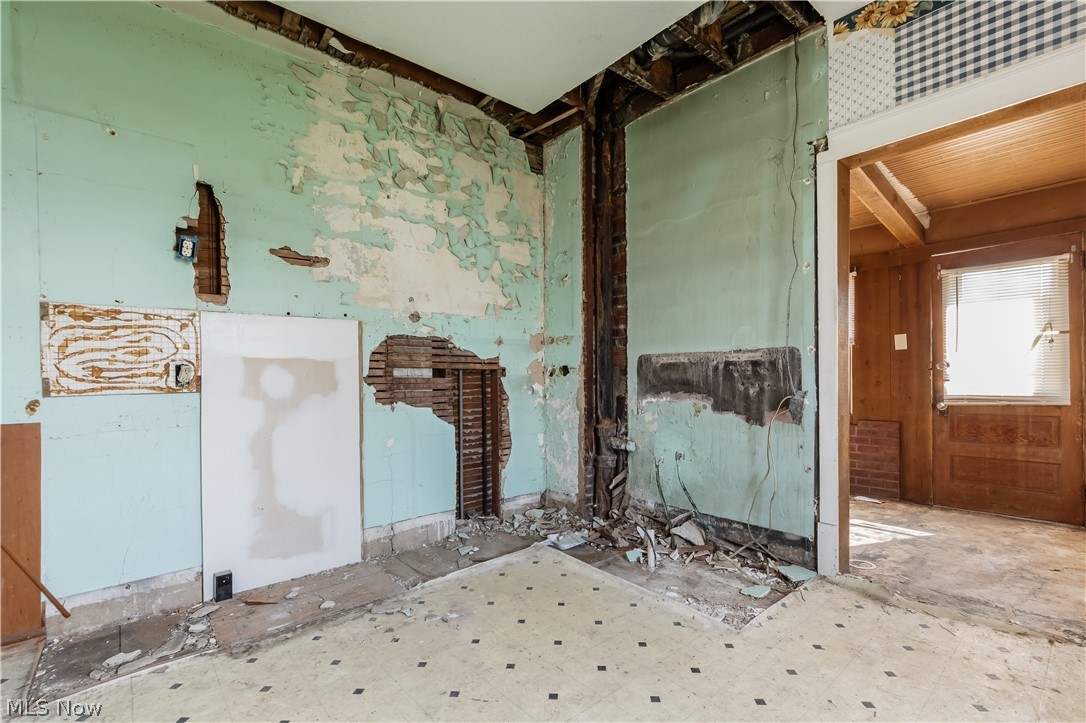 1918 Maple Avenue Zanesville OH 43701