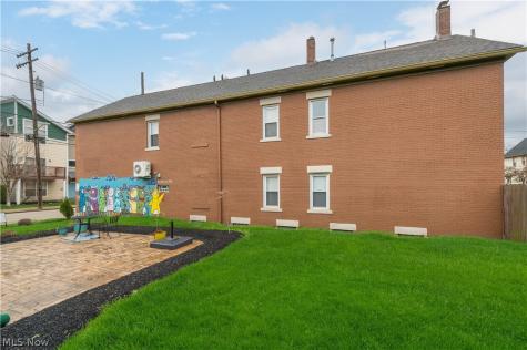 751 Starkweather Cleveland OH 44113