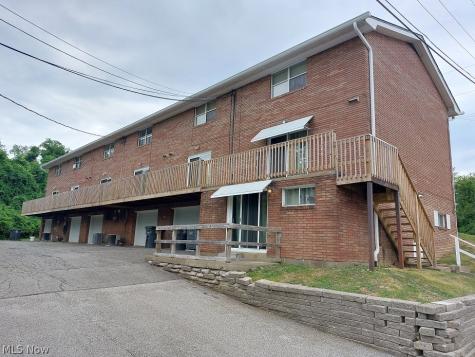 427-445 Woodland Avenue Steubenville OH 43952