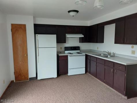 427-445 Woodland Avenue Steubenville OH 43952