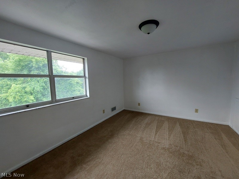427-445 Woodland Avenue Steubenville OH 43952