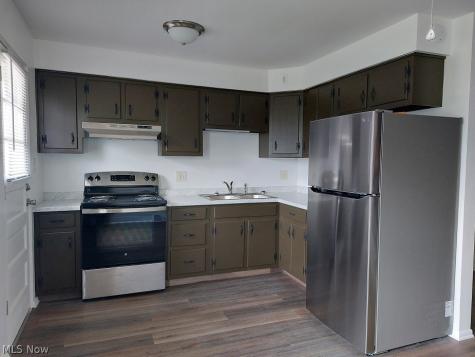 427-445 Woodland Avenue Steubenville OH 43952