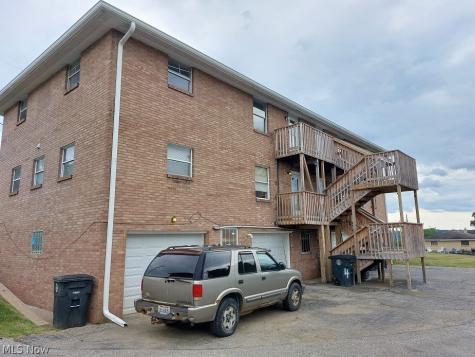 427-445 Woodland Avenue Steubenville OH 43952