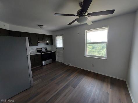 427-445 Woodland Avenue Steubenville OH 43952