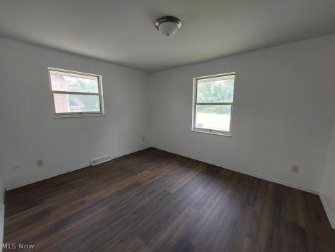 427-445 Woodland Avenue Steubenville OH 43952