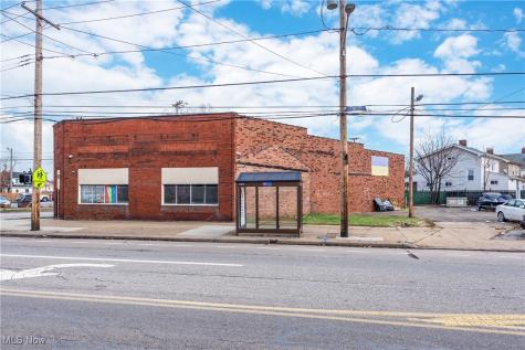2030 Broadview Road Cleveland OH 44109