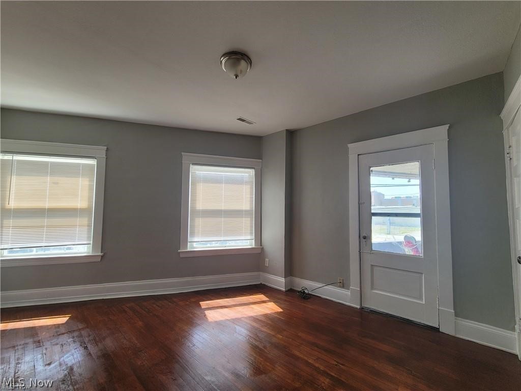 4316 Pearl Road Cleveland OH 44109