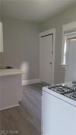 4316 Pearl Road Cleveland OH 44109