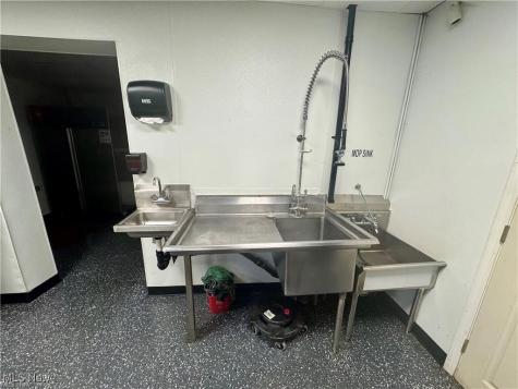 2108 Fremont Place SW Canton OH 44706