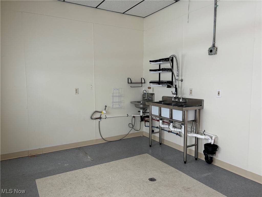 9644 E Center Street Windham OH 44288