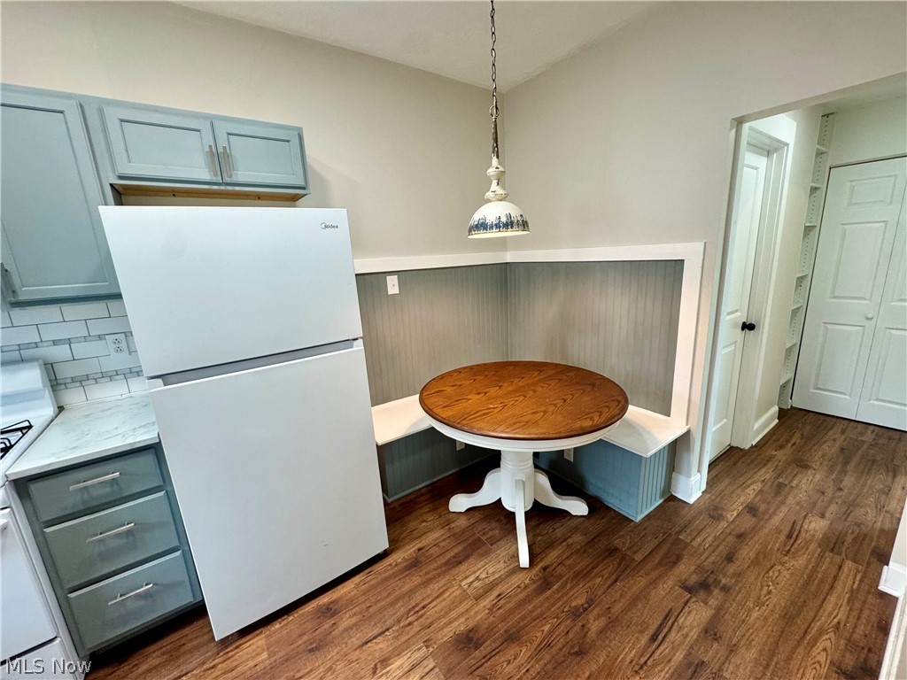 246 5th Street NW Barberton OH 44203